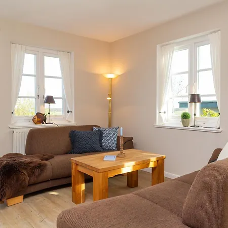 Hues Waasluuper - Lachmoewe * Norddorf