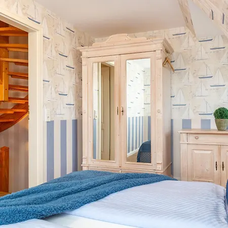 Διαμέρισμα Hues Waasluuper - Lachmoewe *